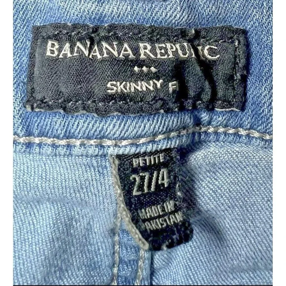 Banana Republic Womens Size 27/4 Petites Skinny Fit Jeans Blue Fashionable Rips - Picture 4 of 13